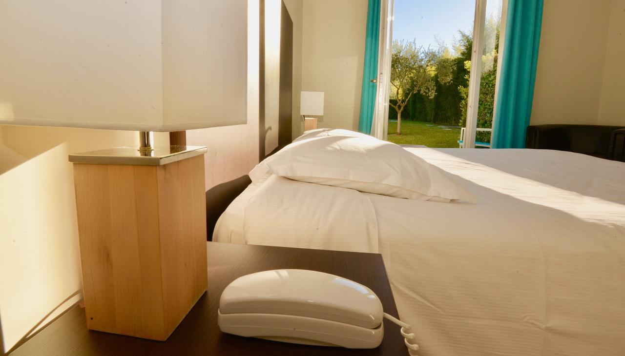 Hotel Villa Sophia - Adults Only July And August Mougins Exterior foto
